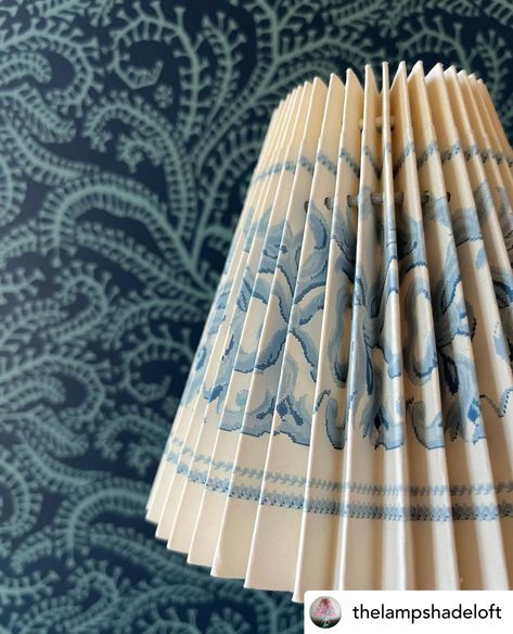 3 Pleated Lampshade Styles to Make Yourself Lampshade Cover Diy, Scalloped Lampshade Diy, How To Make A Pleated Lampshade, Fabric Covered Lampshades, Lampshade Design Ideas, Pleated Lampshade Diy, How To Make A Lampshade, Paper Lampshade Diy, Diy Pleated Lampshade