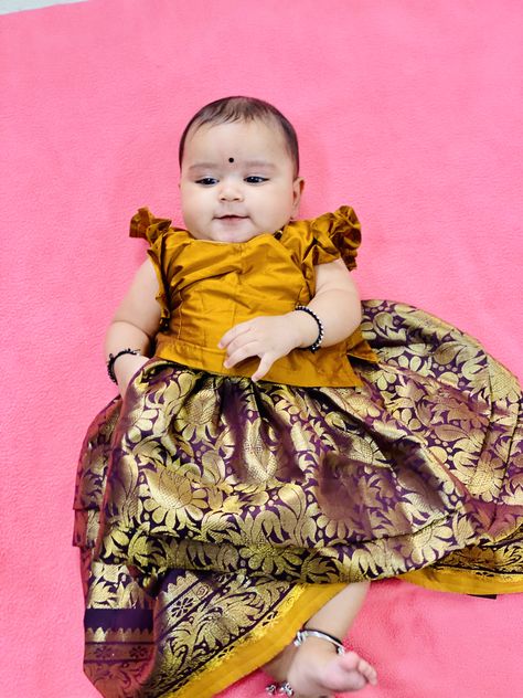 Langa Blouse For Newborn, Newborn Pattu Langa, Kerala Pattupavada, Langa Designs, Favourite List, Pattu Pavada, Baby Lehenga, Langa Blouse, Indigo Saree