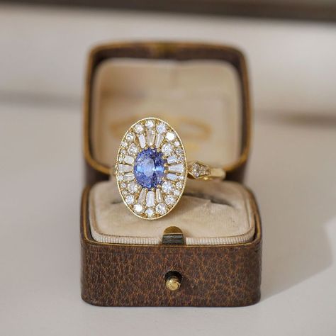 Unique Engagement Rings Non Traditional Vintage, Unique Engagement Rings Non Traditional, Engagement Rings Non Traditional, Unique Engagement Rings Sapphire, Nontraditional Engagement Rings, Vintage Inspired Engagement Rings, Vintage Style Rings, Sapphire Engagement Ring, Unique Engagement