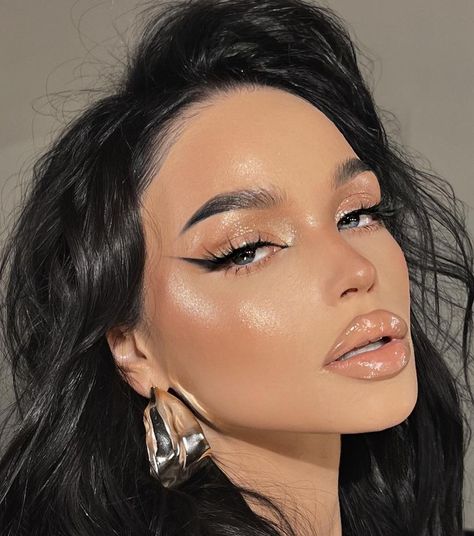 Work Makeup Ideas, Summer Makeup Ideas, 50 Aesthetic, Eye Makeup Styles, Subtle Makeup, Work Makeup, Pinterest Makeup, Dope Makeup, Evening Makeup