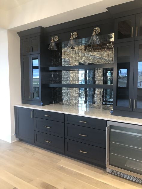 Great Room Wet Bar, Built In Bar Dining Room Storage Cabinets, Bar In Great Room, Bar With Cabinets Above, Bar Area In Home With Seating, Built In Bar Dining Room Modern, Black Cabinets Bar Area, Built In Dry Bar Kitchen, Classy Home Bar Ideas