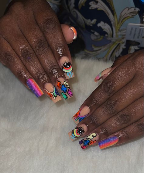 Summer nails summer nail trends acrylic nails nail inspiration colorful nails Trippy French Tip Nails, Trippy Mushroom Nails, Shroom Nails, Trippy Nail Designs, Psychadelic Nails, Lsd Nails, Trippy Nails, Nails Vibrant, 2023 Nails