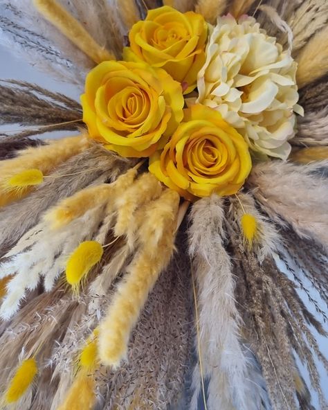 Custom design, created with the customer in mind. Requesting lemon and beige Pampas. This was made to go above the top of a mirror. Lemon brightens up and space, and makes you smile. #pampaswall #yellowwallart #driedflowershop #yellowpampas #colouredpampas #driedflowerwallhanging #pampas #walldecorideas Dried Flower Shop, Pampas Decor, Yellow Wall Art, Hanging Flower Wall, A Mirror, Dried Flower, You Smile, Flower Shop, Make You Smile