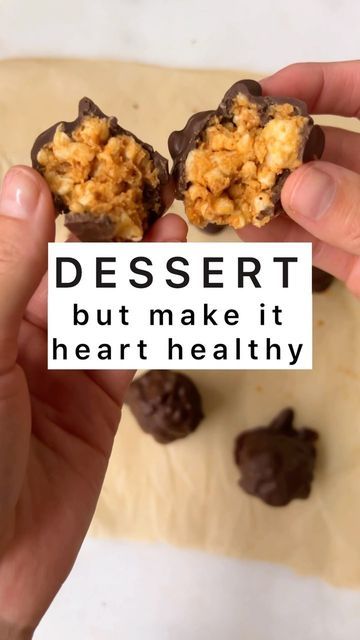 Miga on Instagram: "episode 3 of ‘make it heart healthy’ is a dark chocolate peanut butter rice cake! make these for a sweet, protein-filled snack or dessert 🥜🍫 recipe (makes 5 servings) 1. crumble 2 salt-free rice cakes into a medium mixing bowl 2. add 1/4 cup unsalted creamy peanut butter, 1 tbsp maple syrup, and 1/2 tsp vanilla extract and mix 3. using a 1-inch cookie scoop (or your hands) mold the peanut butter rice into 1-inch balls and set on sheet pan lined with parchment paper (shoul Peanut Butter Rice Cake, Rice Cake Balls, Rice Cakes Healthy, Chocolate Rice Cakes, Cake Ball Recipes, Dark Chocolate Peanut Butter, Chocolate Peanut Butter Desserts, Healthy Dark Chocolate, Chocolate Melting Wafers