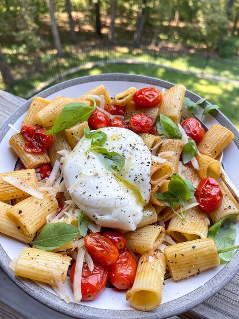 Honey Roasted Sweet Potatoes, Burst Tomatoes, Healthy Mood, Mediterranean Lifestyle, Delicious Pasta, Pescatarian Recipes, Yummy Pasta Recipes, Healthy Lifestyle Food, Think Food