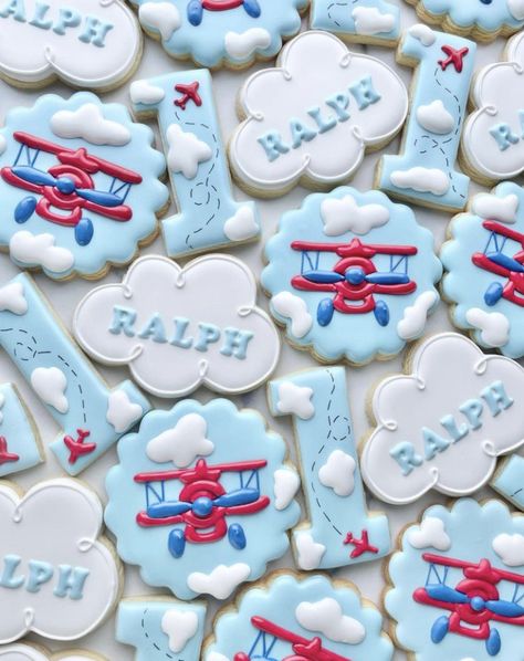 Two Fly Birthday Cookies, Airplane Cookies 1st Birthday, Time Flies Cookies, Airplane Birthday Cookies, Time Flies First Birthday Party, Airplane Decorations Party, Time Flies Birthday Cake, One Year Flew By Birthday, Helicopter Birthday Party