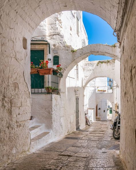 Puglia Italy Elopement, Puglia Italy Aesthetic, Puglia Aesthetic, Ostuni Italy, Ostuni Puglia, Apulia Italy, Bari Puglia, Palermo Sicily, Siena Italy