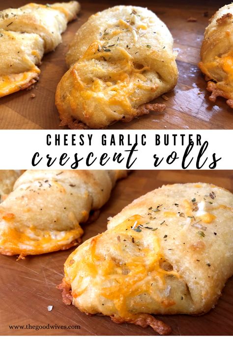 Super Bowl Chili, Garlic Breads, Pillsbury Crescent Rolls, Football Recipes, Cheesy Garlic Bread Recipe, Surviving Winter, Pillsbury Crescent, Crescent Recipes, Garlic Bread Recipe