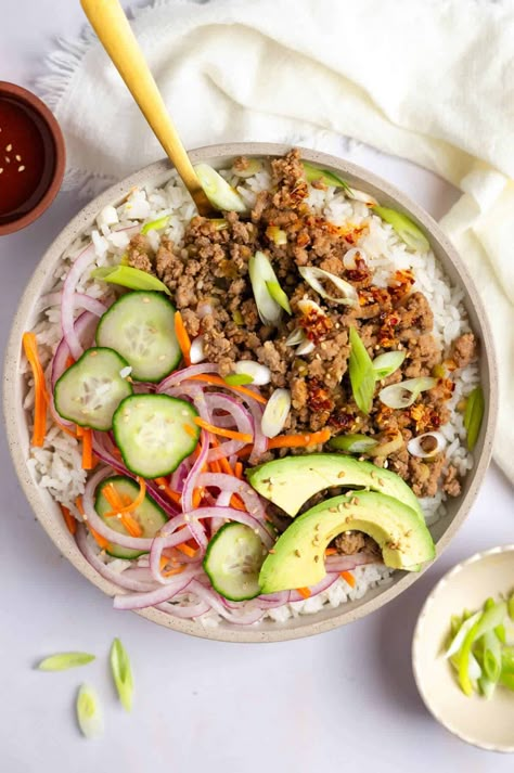 Korean Inspired Ground Turkey Bowls Beef Gochujang, Beef Bowl Recipe, Gochujang Recipe, Korean Beef Recipes, Korean Ground Beef, Korean Beef Bowl, Beef Bowl, Korean Food Recipes, Beef Bowls