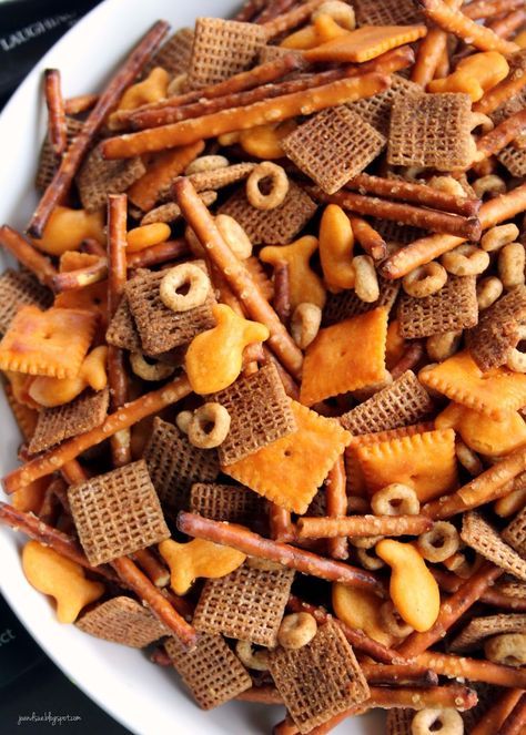 Bits And Bites Recipe, Xmas Snacks, Bits And Bites, Christmas Snack Mix, Irish Proverb, Homemade Chex Mix, Snack Mixes, Christmas Snack, Chex Mix Recipes