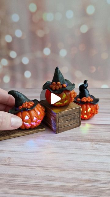 Svitlana/Kharkiv Ukraine💪🇺🇦 on Instagram: "Miniature Jack O' Lantern made of polymer clay🎃
I use a lantern that I ordered on Ali Express (I really thought the lantern would be smaller😅)
I baked the pumpkin and hat separately🙌
Full video on my YouTube channel SweetMiniDollHouse ✨️
#polymerclay #fimo #miniature #sweetminidollhouse #dollhouse #fimoclay #halloween #DIY #jackolantern" Diy Jackolantern, Halloween Clay, Mini Doll House, The Lantern, Polymer Clay Sculptures, How To Make Lanterns, Fimo Clay, Ali Express, Clay Sculpture