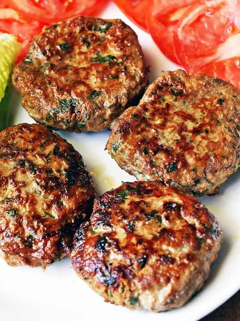 Ground Turkey Croquettes Recipes, Thanksgiving Turkey Burger, Meat Patties Recipe, Best Turkey Burger Recipe, Turkey Burger Recipes Healthy, Bleu Cheese Burger, Turkey Croquettes, Burgers Healthy, Ground Turkey Burgers