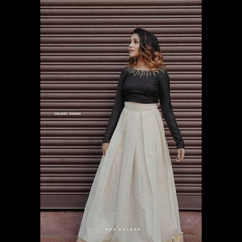 Onam Traditional Skirt And Top, Crop Top And Skirt Kerala Style, Skirt And Top Outfits Wedding, Black Pattupavada, Skirt And Top Wedding Dress, Kerala Party Wear Dress, Skirt Top Designs For Women, Half Skirt And Top, Long Skirt And Top Party