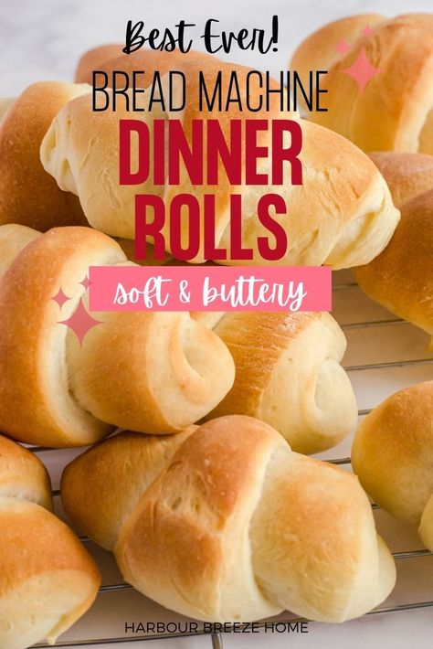 Bread Machine Crescent Rolls, Crescent Roll Bread, Bread Machine Dinner Rolls, Bread Machine Rolls Recipes, Dinner Buns, Bread Machine Rolls, Thanksgiving Sidedish, Easy Crescent Roll Recipes, Bread Machine Recipes Sweet