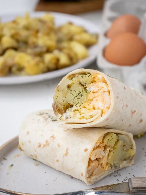 Potato Burrito Recipe, Potato Burrito, Egg Burrito, Spanish Breakfast, Breakfast Potato, Burrito Recipe, Cute Potato, Breakfast Wraps, Burritos Recipe