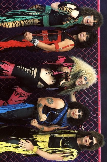 Twisted Sister Poster, Twister Sister, Beautiful Summer Wallpaper, Twisted Sister, 80s Bands, Glam Metal, Rock And Roll Bands, Chi Chi, Summer Wallpaper