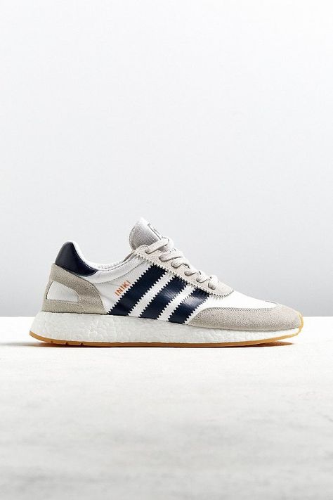 Retro Sneakers Mens, Iniki Adidas, Sneaker Head Men, Snicker Shoes, Adidas Iniki, Sneaker Trends, Casual Tennis Shoes, Dapper Mens Fashion, Minimal Shoes