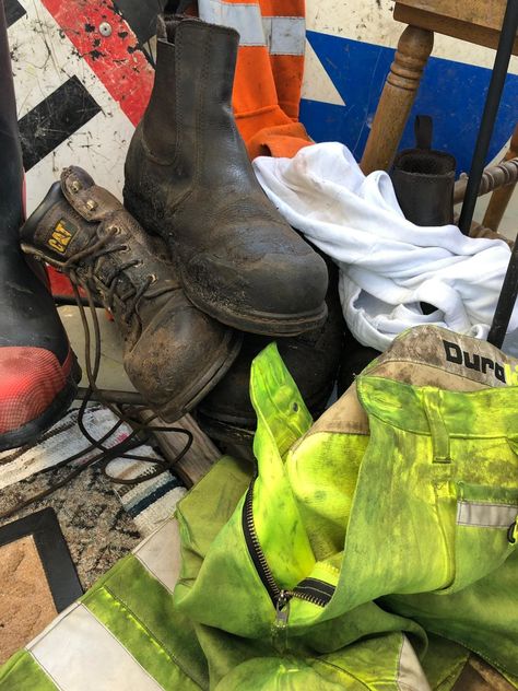 Construction Boots, Rustic Work Boots With Goodyear Welt Construction, Construction Worker Aesthetic, Heavy-duty Leather Boots For Construction, Vintage Work Boots With Goodyear Welt Construction, Rugged Abrasion-resistant Work Boots For Construction, Coverall Men, Gas Work, Hi Vis Workwear