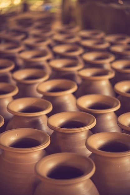 Photo drying handmade earthenware in row... | Premium Photo #Freepik #photo #earthenware #potter #pottery #clay-pot Pot Wallpaper, Pottery Place, Pottery Clay, Soft Focus, Clay Pot, Vintage Color, Iconic Photos, Clay Pots, Vector Photo