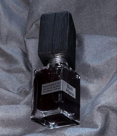 Black Perfume Aesthetic, Black Afgano Perfume, Black Afghan, Perfume Black, Aesthetic Perfume, Black Perfume, Best Fragrance For Men, Men's Fragrance, Best Fragrances