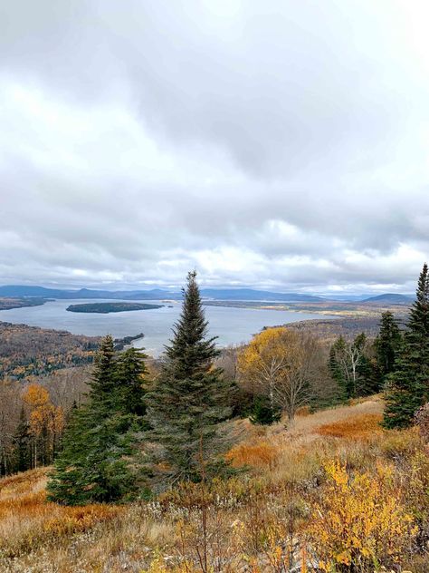 Rangeley in 48 Hours - The Maine Mag Maine Woods Aesthetic, Rangeley Maine, Maine Style, Lakeside Restaurant, Autumn Girl, Summer Hike, Land Trust, Friday Evening, Hunting Lodge