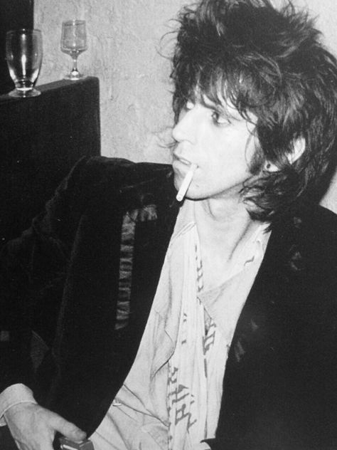 Keith Richards 70s, Ruin My Life, Rolling Stones Keith Richards, Johnny Thunders, Rock Poster Art, Rollin Stones, Charlie Watts, Digital Museum, Rock Posters