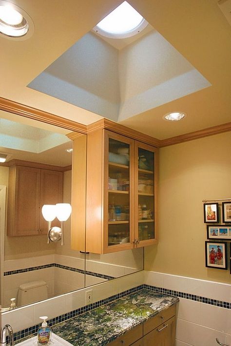 contemporary bathroom design lighting ideas tubular skylight wall sconces Tubular Skylights, Windowless Bathroom, Skylight Installation, Solar Tubes, Interior Bathroom, Contemporary Bathroom Designs, Extension Ideas, Upstairs Bathrooms, Natural Sunlight