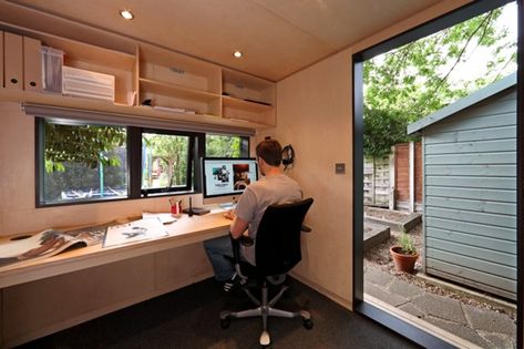 Small and compact, this garden office is perfect for any London home. www.initstudios.co.uk Shed Office Interior, Garden Office Interior, Garden Office Ideas, Home Office Shed, Small Garden Office, Architect Office Interior, Outside Office, Garden Office Shed, Garden Room Interiors