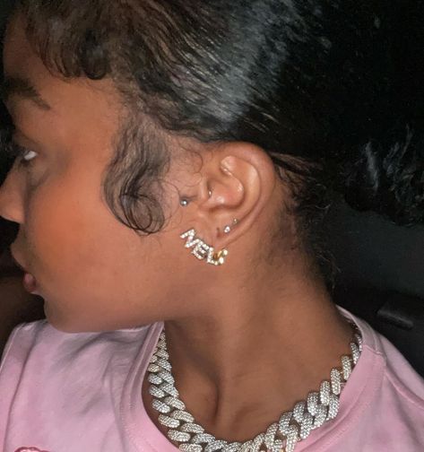 JAYDA WAYDA on Twitter: "Call me lil coco 💖… " Ear Piercings Black, Jayda Cheaves, Jayda Wayda, Pretty Ear Piercings, Cute Ear Piercings, Cute Piercings, Piercing Tattoo, Girly Jewelry, Jewelry Inspo