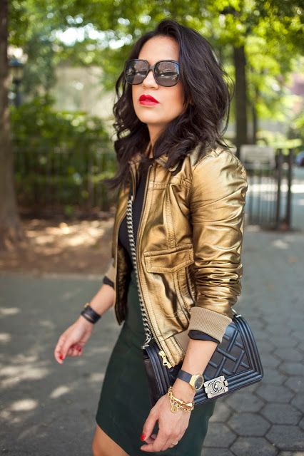 #goldfever Gold Jacket Outfit, Gold Runway, Be Powerful, Diesel Black Gold, Metallic Jacket, Gold Jacket, Have A Lovely Weekend, With My Friends, Big Fashion