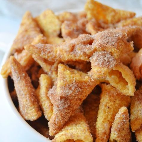 Churro Toffee Bugles, Bugle Chex Mix, Churro Bugle Snack, Toffee Churro Bugles, Cinnamon Sugar Bugles, Bugle Snack Mix, Bugle Christmas Treats, Bugle Dip, Toffee Bugles