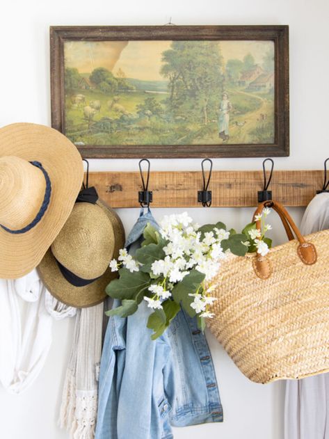 Spring Entryway Decor, French Country Entryway, Spring Entryway, Small Entryway Bench, Cottagecore Interior, Cottage Entryway, Entryway Decor Ideas, Bench Decor, Small Entryway