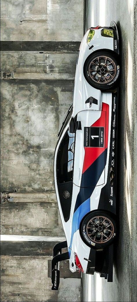 Bmw M8 Gte, Bmw Sports Car, Bmw Sport, Car Sticker Design, Car Craft, Racing Car Design, Bmw Classic, Gt Cars, Color Paint