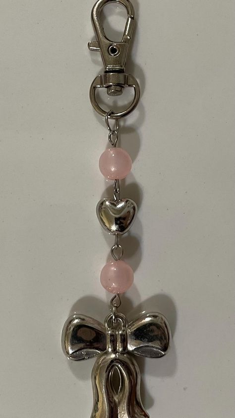 Beaded Keychain Ideas, Cute Trinkets, Art Crawl, Keychain Ideas, Beaded Keychain, Beaded Keychains, Keychains, Small Business, Beaded Bracelets