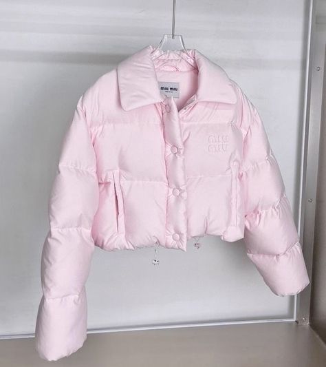 Pretty Major on Tumblr Pink Wardrobe, Pink Puffer Jacket, The Cardigans, Cute Jackets, Pink Jacket, Pink Outfits, Dream Clothes, Jacket Outfits, Puffer Jacket