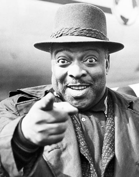 Count Basie Smooth Jazz Music, Jazz Pianist, Charles Mingus, Dizzy Gillespie, Count Basie, Thelonious Monk, Blues Musicians, Classic Music, Duke Ellington