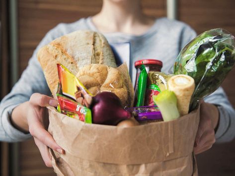 Grocery Delivery Service, Nutrition Guidelines, Meal Delivery Service, Full Meal Recipes, Grocery Delivery, Delivery Groceries, Favorite Snack, Grocery Shop, Food Delivery