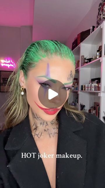 Kayla Ryan on Instagram: "HOT Joker makeup tutorial for halloween 2024💚💜
product details in my Ltk & in-depth tutorial is going to be on my Youtube tomorrow!! 
 #jokermakeup #joker #halloween2024 #halloweenmakeup" How To Do Joker Makeup, Joker Makeup Couple, Joker Halloween Makeup Female, Easy Joker Makeup, Joker Couple Costume, Halloween Makeup Joker, Joker Makeup Female, Female Joker Makeup, Female Joker Halloween