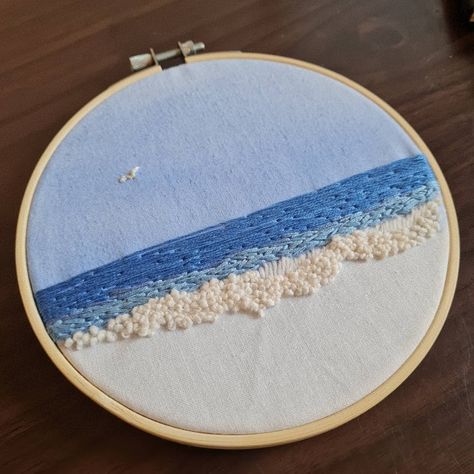 Beach Hand Embroidery, Ocean Waves Embroidery, Layered Fabric Embroidery, Beach Sunset Embroidery, Embroidery Scenery Simple, Ocean Embroidery Simple, Unique Cross Stitch Patterns Free, Embroidery Landscape Easy, Ocean Embroidery Patterns