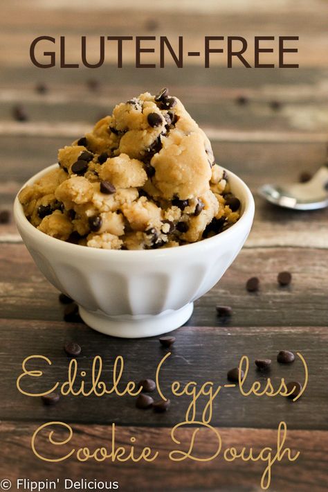 Gluten free edible cookie dough, perfect for eating by the spoon, topping brownies, or putting in ice cream. Gluten Free Edible Cookie Dough, Gluten Free Cookie Dough, Cookie Dough To Eat, Edible Cookie Dough Recipe, Dessert Oreo, Vegan Cookie Dough, Cookie Dough Recipes, Edible Cookies, Desserts Vegan