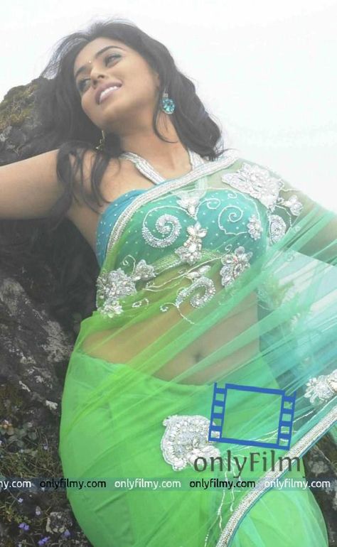 Poorna ( Shamna-Kasim )Hot-Navel-Show Shamna Kasim, Aishwarya Rai, Priyanka Chopra, Deepika Padukone, Beautiful Saree, Indian Beauty Saree, India Beauty, Desi Beauty, Saree