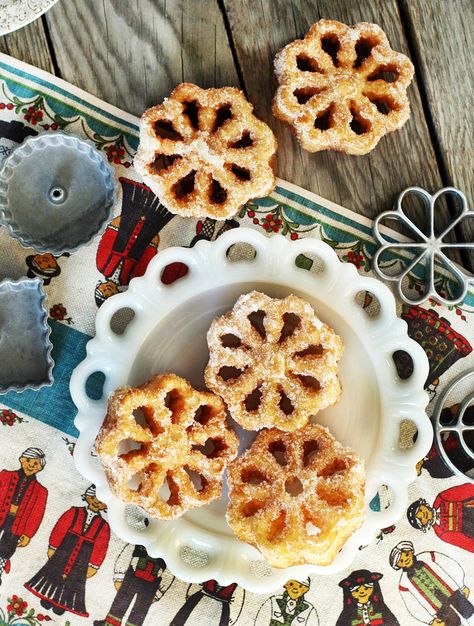 Rosettes Recipe, Rosette Recipe, Norwegian Cookies, Rosette Cookies, Norwegian Recipes, Norwegian Christmas, Best Holiday Cookies, Norwegian Food, All Purpose Flour