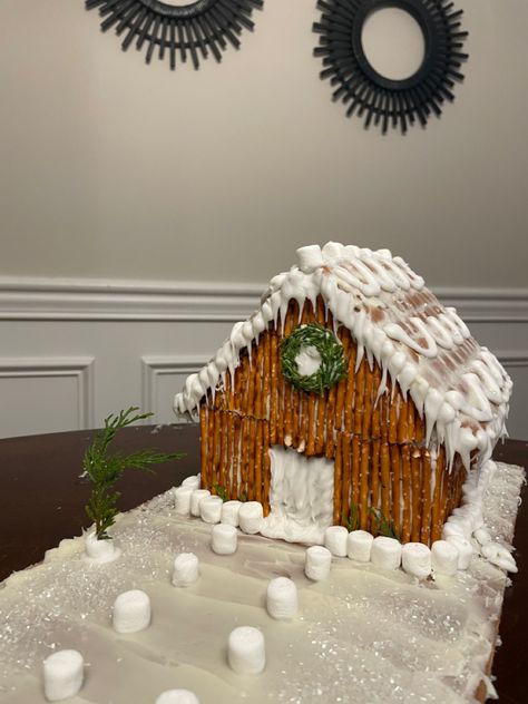 Cottage Core Gingerbread House, Easy Ginger Bread Houses, Gingerbread House Rustic, Gingerbread House Bridge, Ginger Bread House Ideas Simple, Medical Gingerbread House Ideas, Target Gingerbread House Ideas, Ginger Bread Competition Ideas, Movie Gingerbread House Ideas