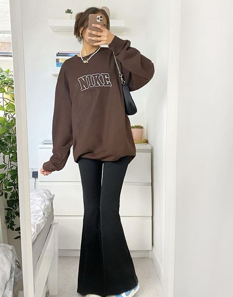 00s Mode, Look Legging, Looks Pinterest, Brown Outfit, Tomboy Style Outfits, Causual Outfits, Swaggy Outfits, Tomboy Fashion, 가을 패션