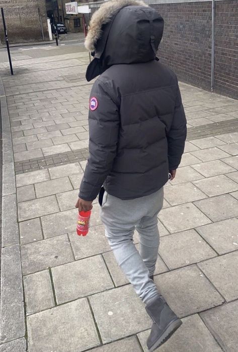 British Boys Roadmen, Roadmen Aesthetic, Canada Goose Mens Outfit, Uk Boys Roadmen Aesthetic, Uk Drip Outfits, Uk Drip Outfits Men, Drip Outfits Men, Canada Goose Outfit, Cream Jacket Outfit