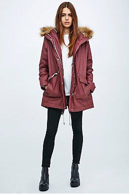 Burgundy Parka Outfits, Parka Outfits, Parka Outfit, Wardrobe Goals, Winter Packing, Women's Jackets, Urban Outfitters Women, Bomber Jackets, Winter Coats