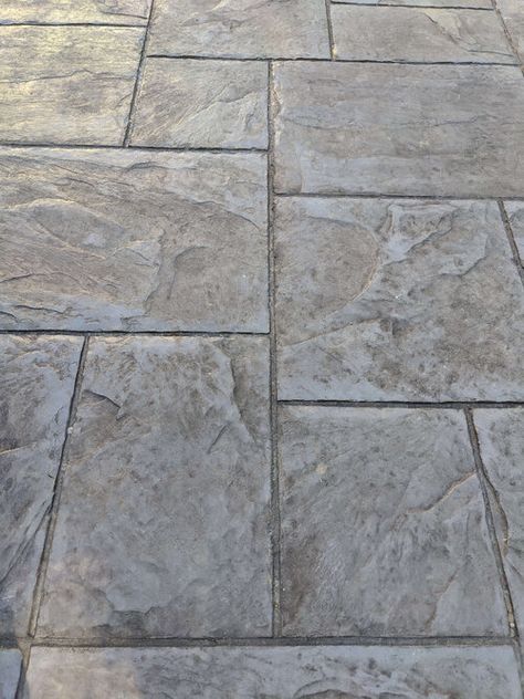 Stamped Concrete Stepping Stones, Stamped Concrete Paver Look, Stamped Colored Concrete Patio, Stamped Concrete Stone Look, Stamped Concrete Stain Colors, Stamped And Stained Concrete, Stamped Concrete Porch Farmhouse, Stamped Concrete Patio Ideas With Steps, Curved Stamped Concrete Patio