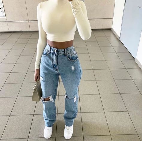 Casual Baddie, Swag Fits, Teenage Outfits, Looks Pinterest, Style 2023, Tomboy Style Outfits, Indie Aesthetic, Basic Fits, Streetwear Fashion Women