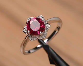 godjewelry on Etsy Red Gemstone Ring, Gold Diamond Wedding Band, Round Engagement Rings, Aquamarine Engagement Ring, Round Cut Engagement Rings, Ruby Engagement Ring, Engagement Rings Round, Red Gemstones, July Birthstone