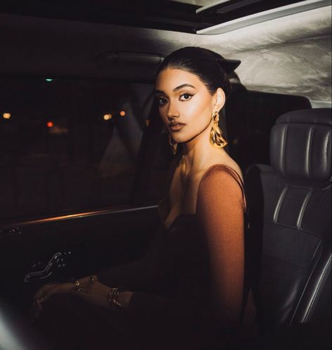 Neelam Gill, Dripping In Gold, Statement Earrings Gold, Pebble Ring, Gold Statement Earrings, Statement Jewellery, Beautiful Evening, Indian Jewellery, Chain Ring